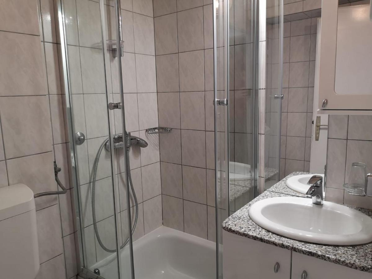 Guest House Kolarin 斯拉诺 客房 照片