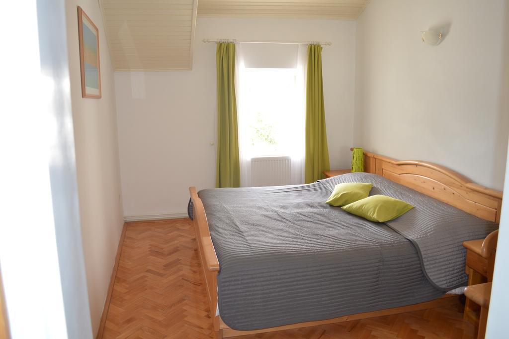 Guest House Kolarin 斯拉诺 客房 照片