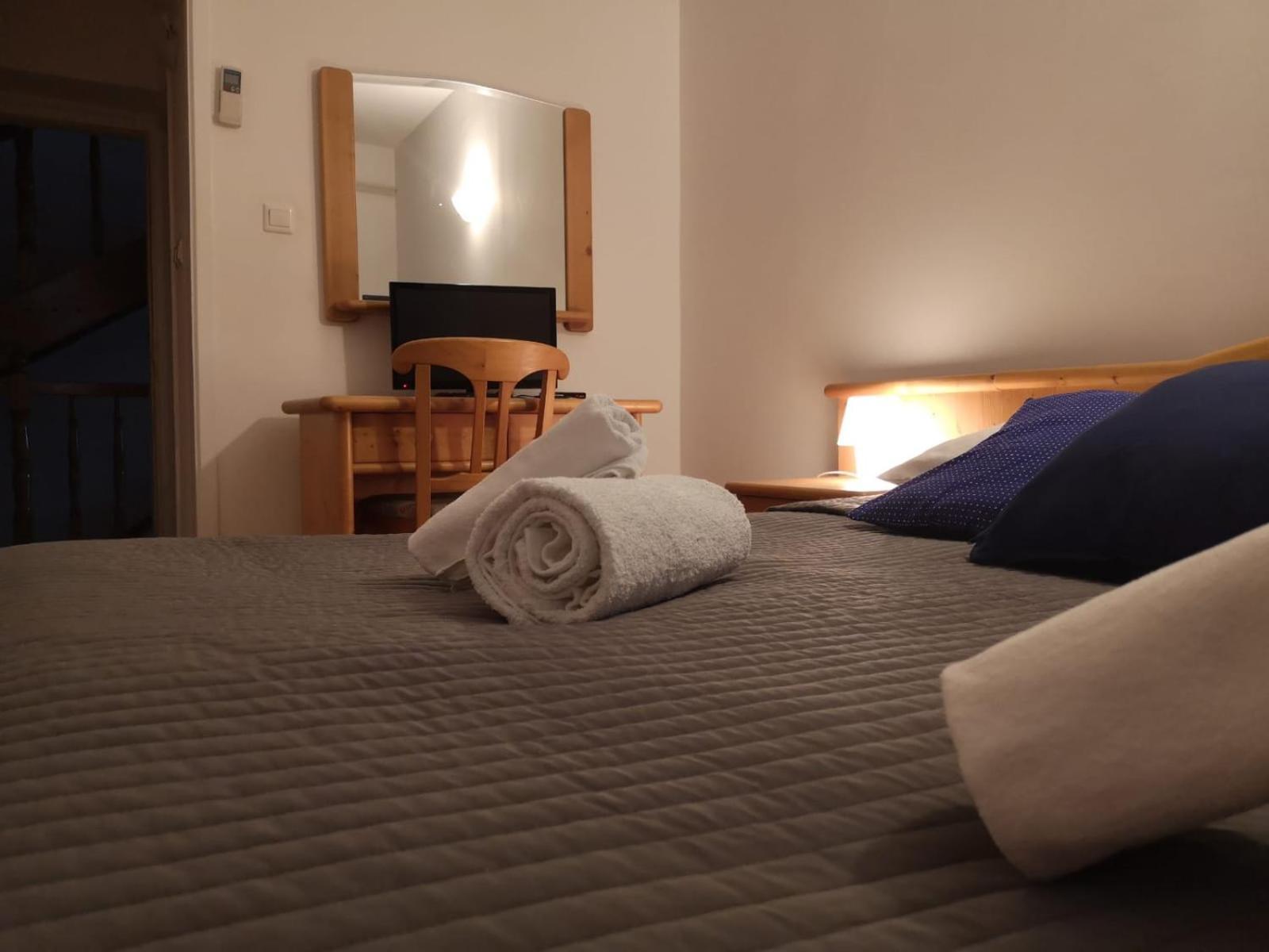 Guest House Kolarin 斯拉诺 客房 照片